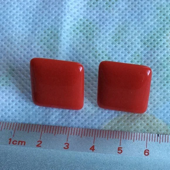 earrings - Picture 3 of 3